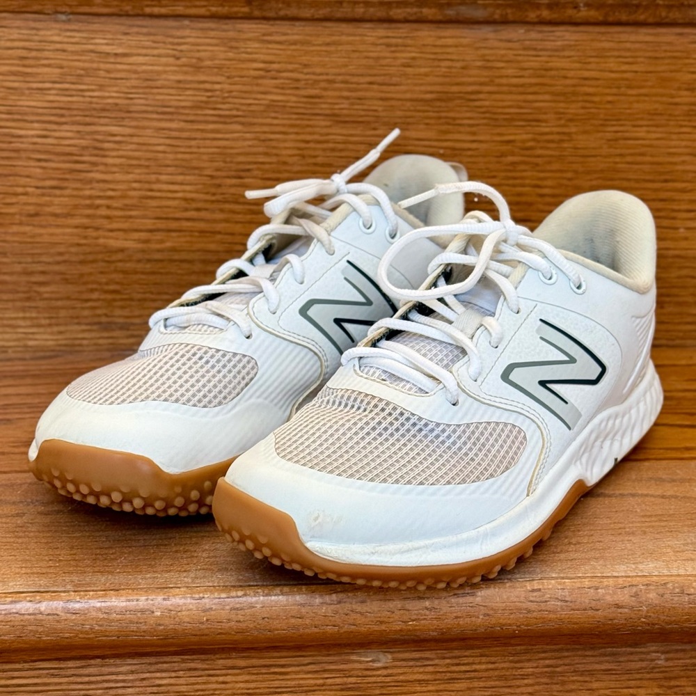 New Balance Men’s White Athletic/Turf Shoes